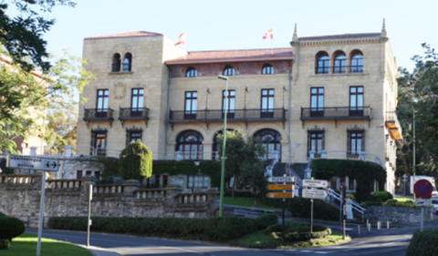 La Ertzaintza registra el Ayuntamiento de Guecho por el 'caso palacete'