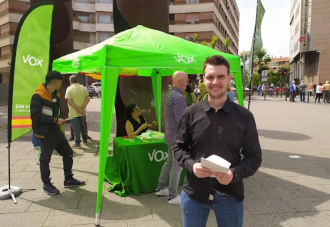 Agreden en Bilbao al responsable de Vox en Vizcaya