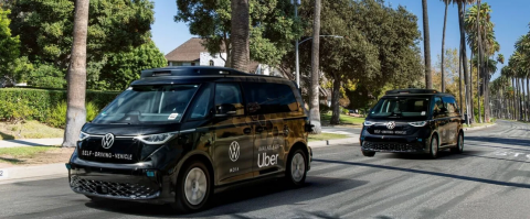 Uber anuncia que los veh&iacute;culos aut&oacute;nomos llegar&aacute;n a Madrid