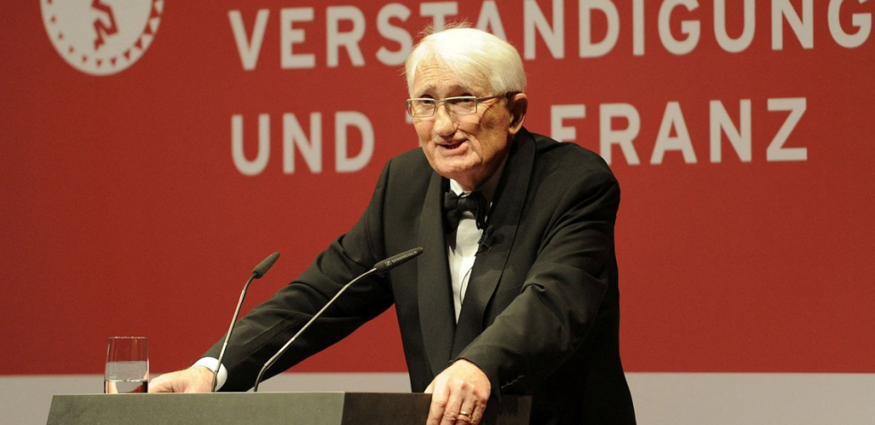 Europa pierde a J&uuml;rgen Habermas (1929-2026) : fallece el pensador que dio fundamento moral a la democracia moderna