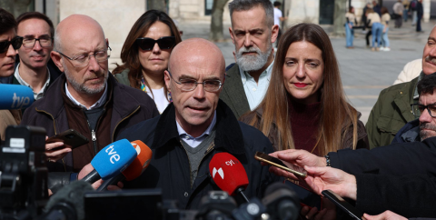 Jorge Buxad&eacute; estalla ante la "llamada a la lealtad" de Feijo&oacute; con Euskadi: "Vox quiere lealtad para todas y cada una de las provincias de Espa&ntilde;a"