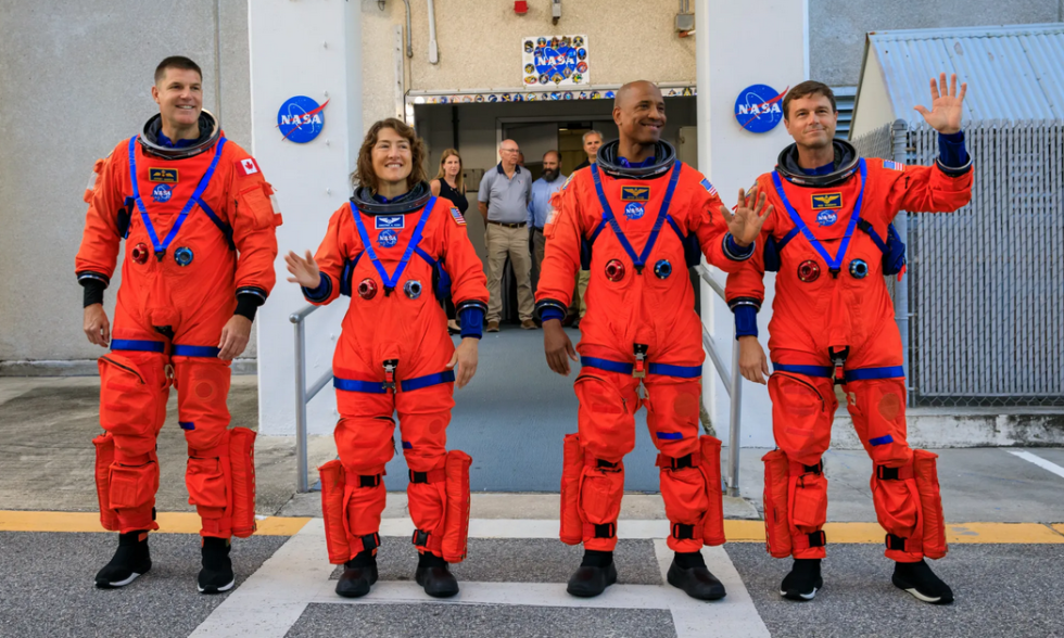 Hoy es el d&iacute;a en que la humanidad regresa al espacio profundo