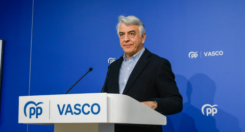 El PP se&ntilde;ala al PSOE por renunciar a la &laquo;&eacute;tica democr&aacute;tica&raquo; y &laquo;excarcelar gratuitamente&raquo; a presos de ETA