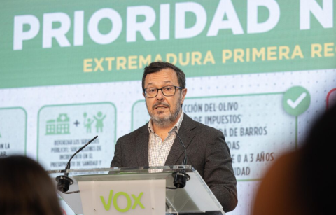 Vox insiste en la "prioridad nacional"