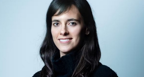 Carissa Véliz: “La vida no es digital, sino analógica