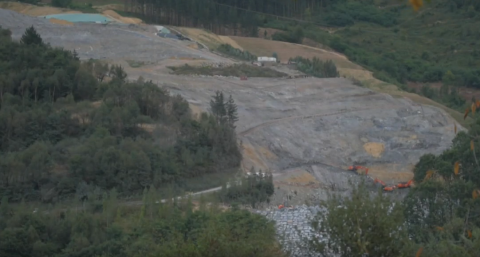 Imagen del vertedero / Fotografía: Captura de vídeo de Youtube