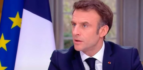 Macron hunde a Francia en el caos: caída histórica del gobierno Bayrou y la V República al borde del colapso