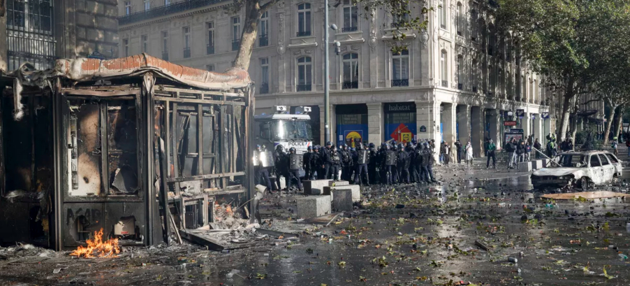 El islamoizquierdismo arrasa con Francia