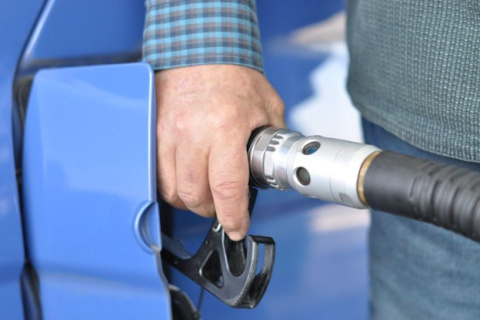Obras repartidas y repostajes dispersos: cómo controlar los gastos de combustible en una empresa de construcción