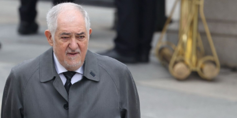Hazte Oír denuncia a Conde-Pumpido y a otros seis magistrados del Tribunal Constitucional por presunta prevaricación al amnistiar la malversación