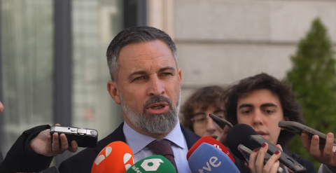 Vox lanza una campaña de firmas para exigir elecciones generales ya