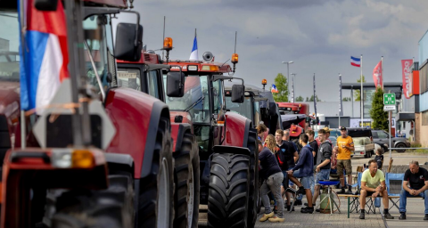 Protestas de los agricultores en Holanda  /   Imagen: Captura de vídeo de Youtube