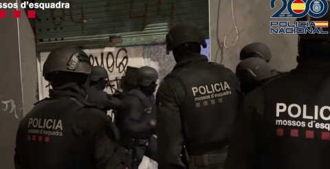 Golpe policial contra los Trinitarios por cometer asaltos violentos mediante encargo, tentativas de homicidio y tráfico de drogas