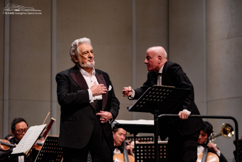 Lleno total en Bonn y homenaje en Torre del Lago colocan a Plácido Domingo en un noviembre europeo de notable protagonismo